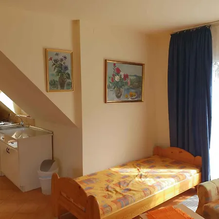 25 Apartman Fonyód
