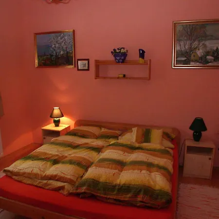 25 Apartamento *
