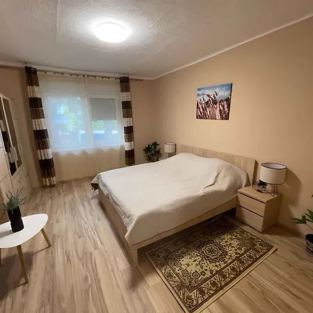 25 * Fonyód