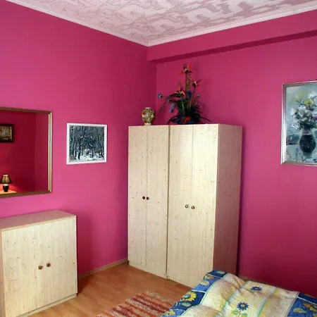 25 * Fonyód